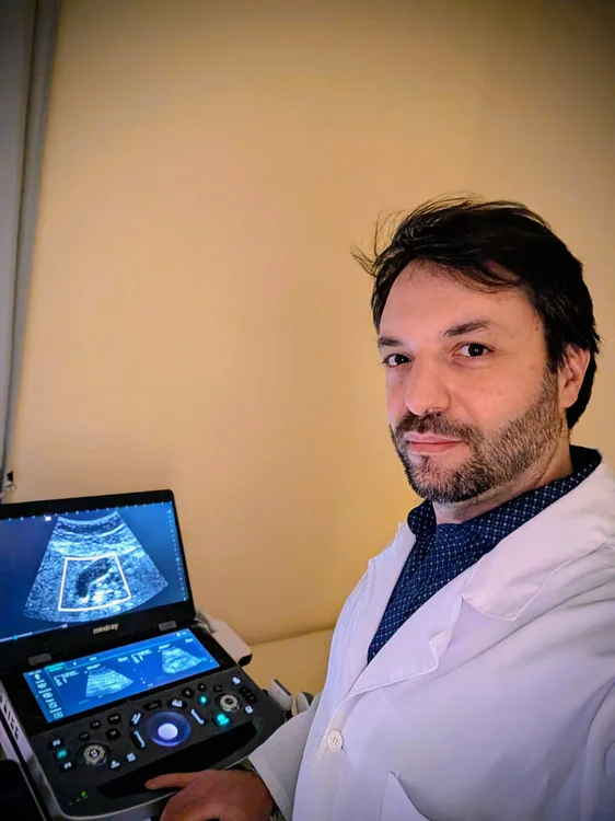 Dott. Roberto Picascia — radiologo ecografista Qualiano
